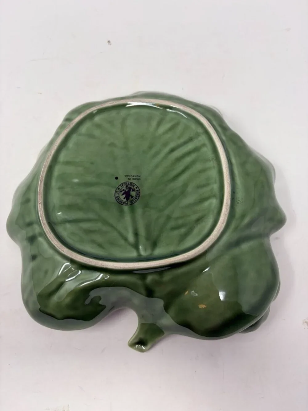 Bordallo Pinheiro cabbage leaf dish chips and dip Portugal green majolica